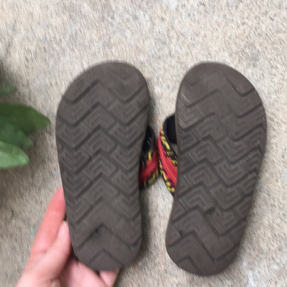 Teva mush Flip Flops - Picture 5 of 8